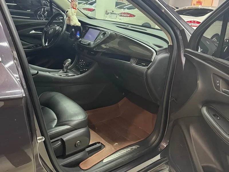 Buick Envision Plus — фото 8