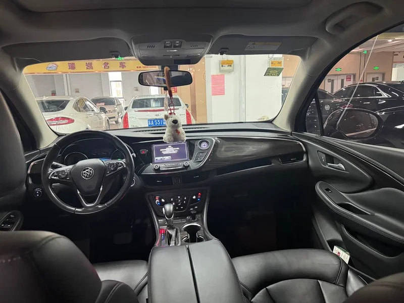 Buick Envision Plus — фото 10