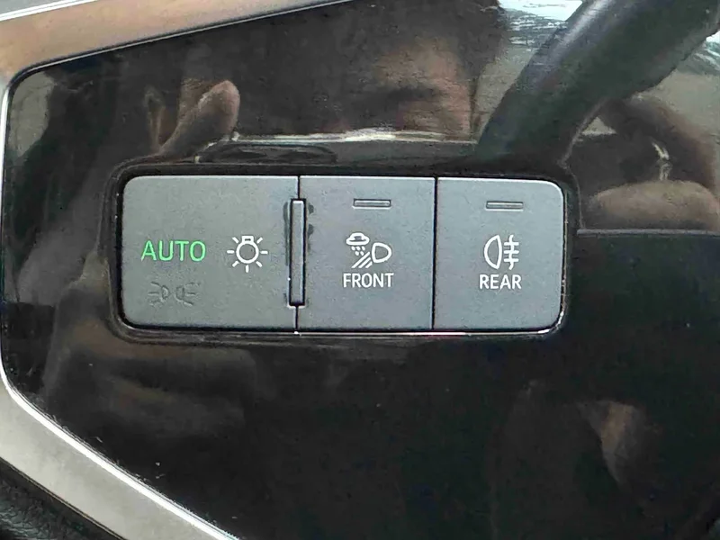 Audi Q3 — фото 11