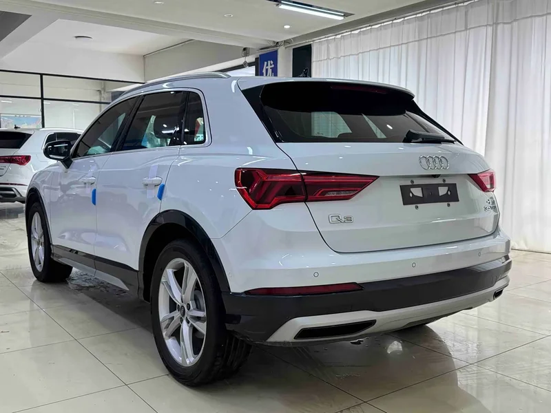 Audi Q3 — фото 4