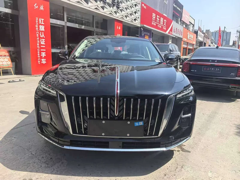 Hongqi H5 PHEV — фото 3