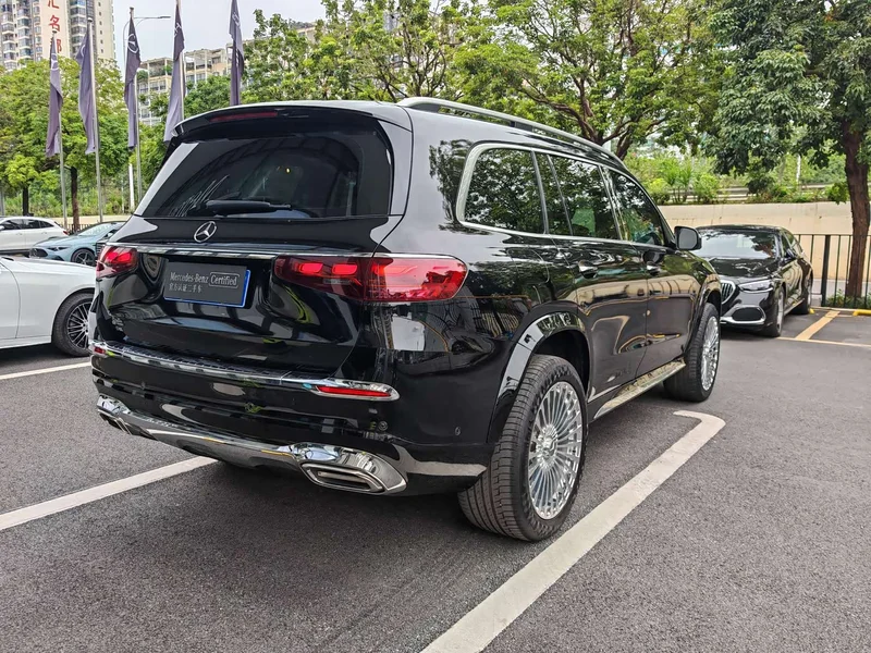 Mercedes-Benz GLS — фото 14