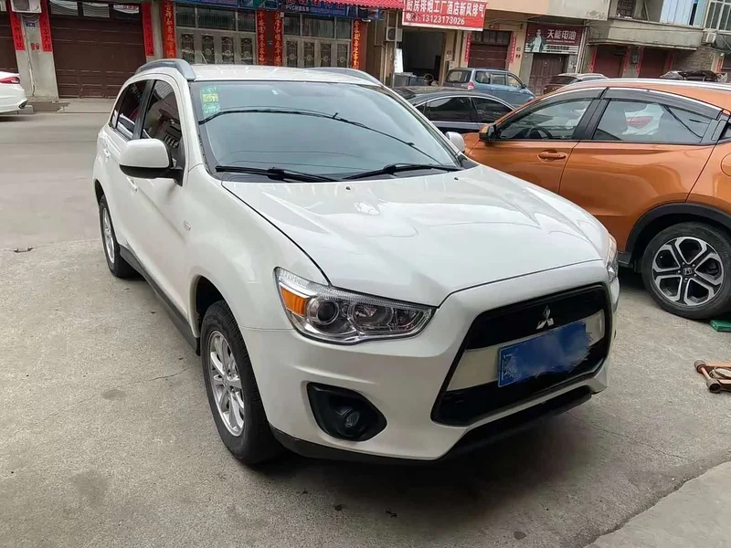 Mitsubishi ASX — фото 2