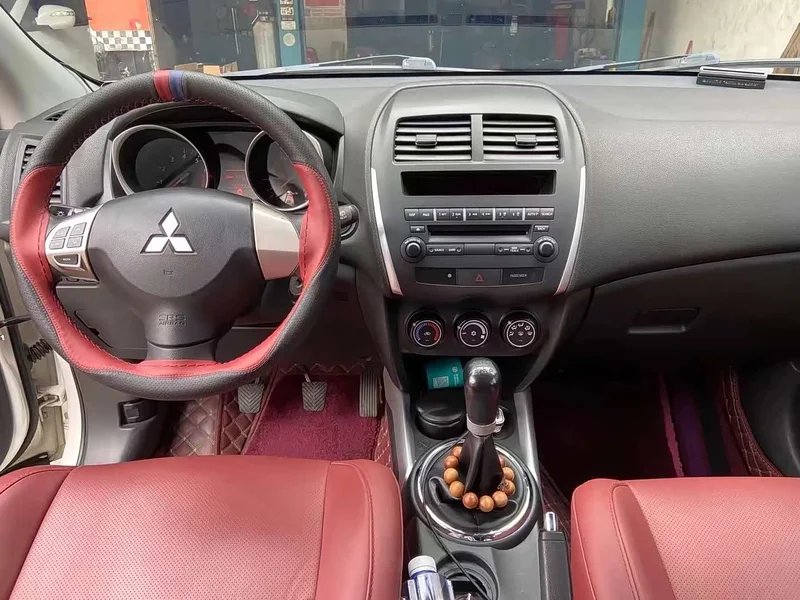Mitsubishi ASX — фото 4