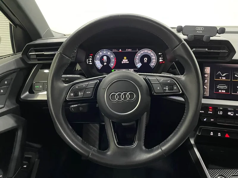 Audi A3 — фото 5