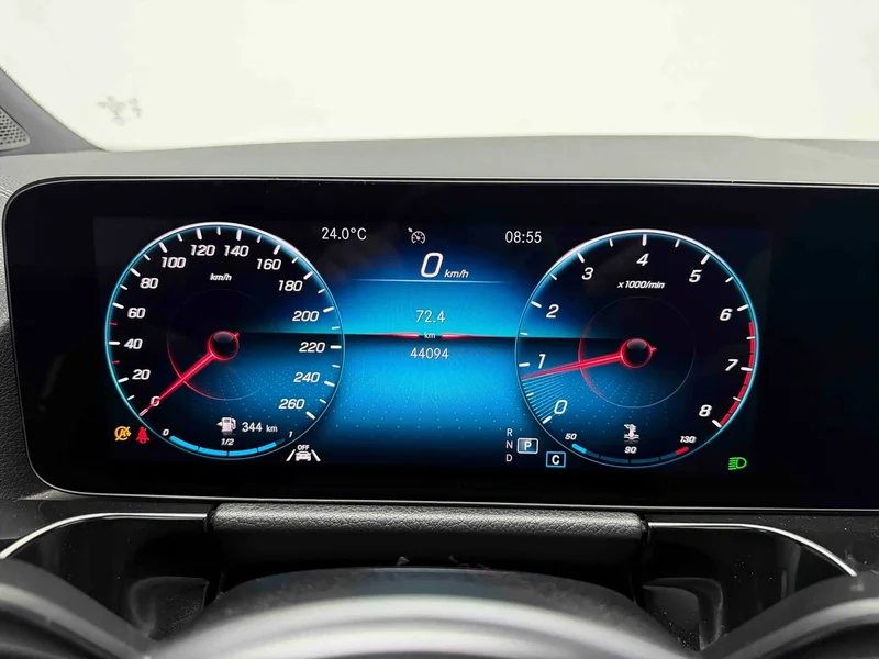 Mercedes-Benz GLA — фото 15