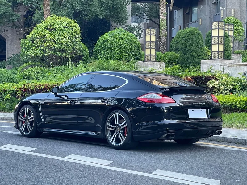 Porsche Panamera — фото 4