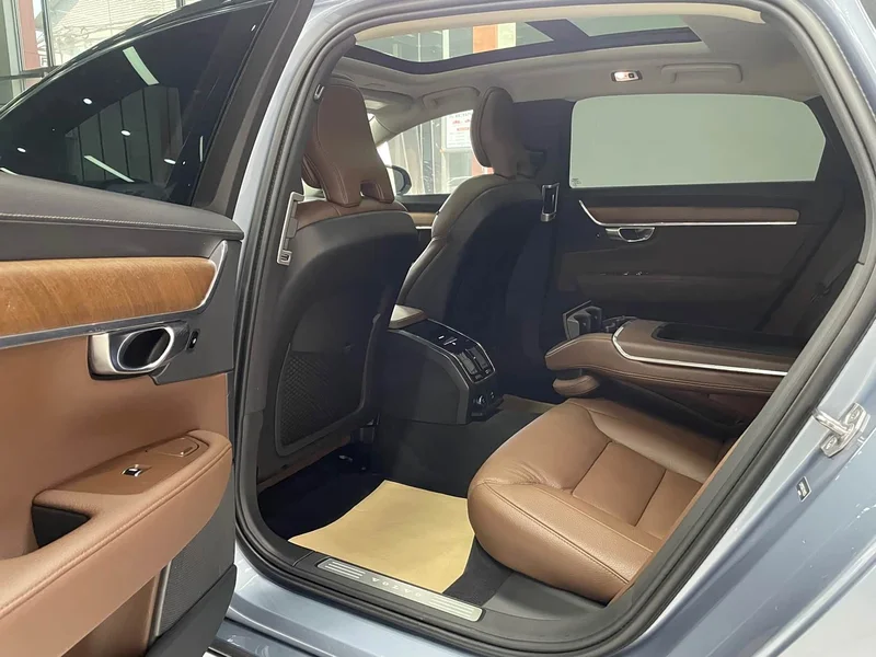 Volvo S90 — фото 16