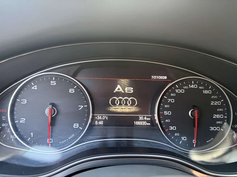 Audi A6L — фото 12