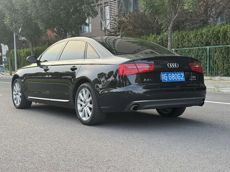 Audi A6L — фото 6