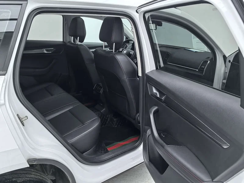 Skoda Karoq — фото 11