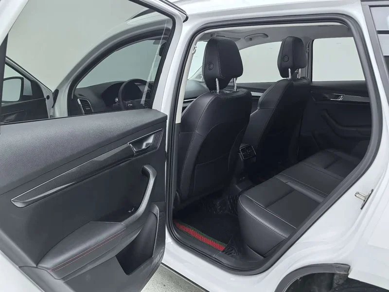 Skoda Karoq — фото 8