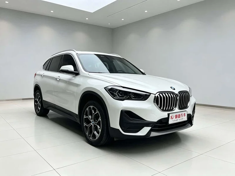 BMW X1 — фото 3