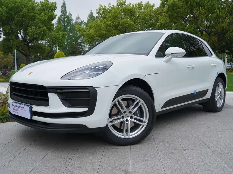 Porsche Macan — фото 1