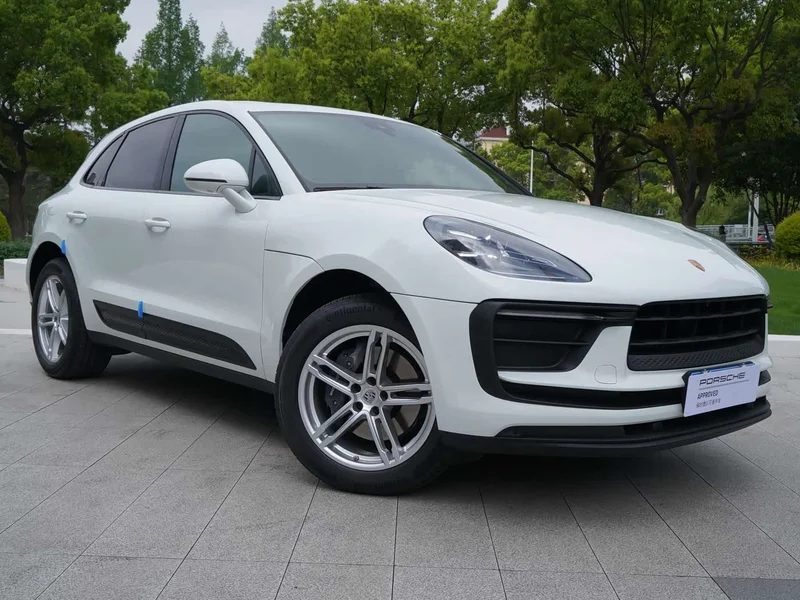Porsche Macan — фото 17
