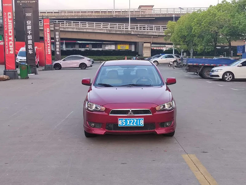 Mitsubishi Lancer EX — фото 2