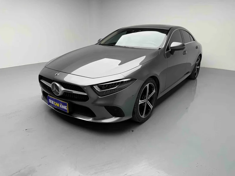 Mercedes-Benz CLS — фото 1