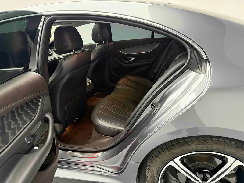 Mercedes-Benz CLS — фото 14