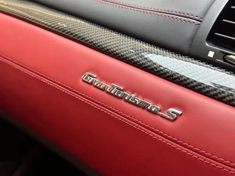 Maserati GranTurismo — фото 12
