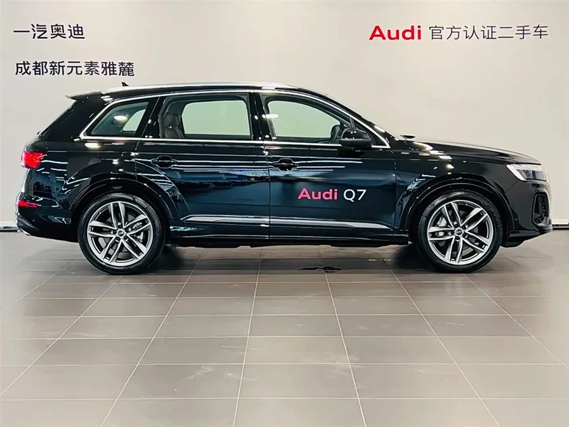 Audi Q7 — фото 3