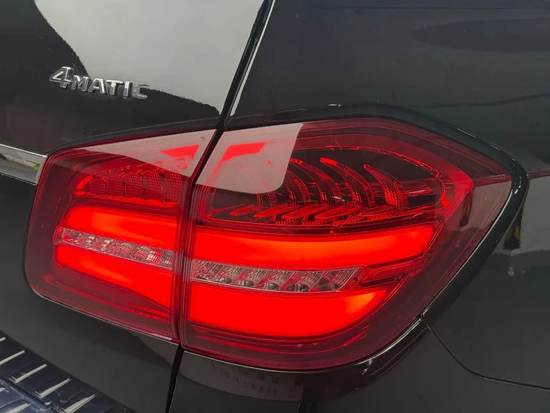Mercedes-Benz GLS — фото 28