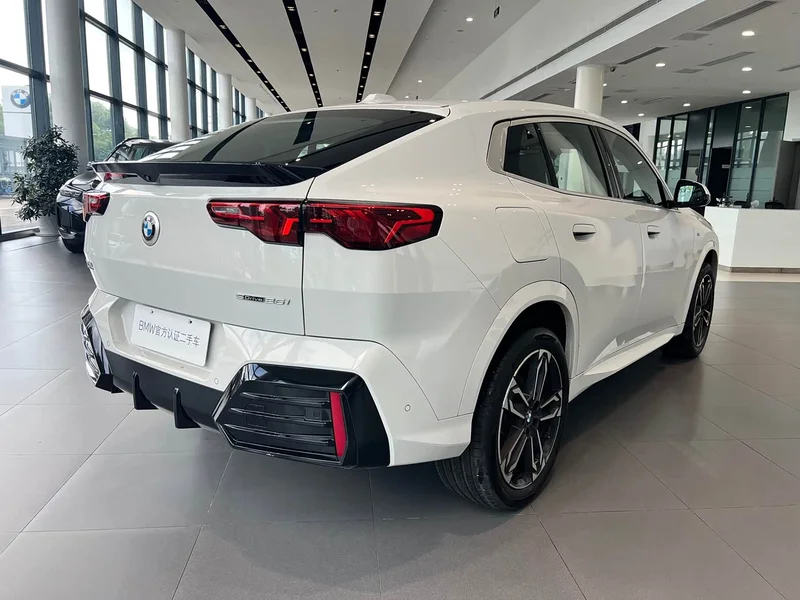 BMW X2 — фото 5