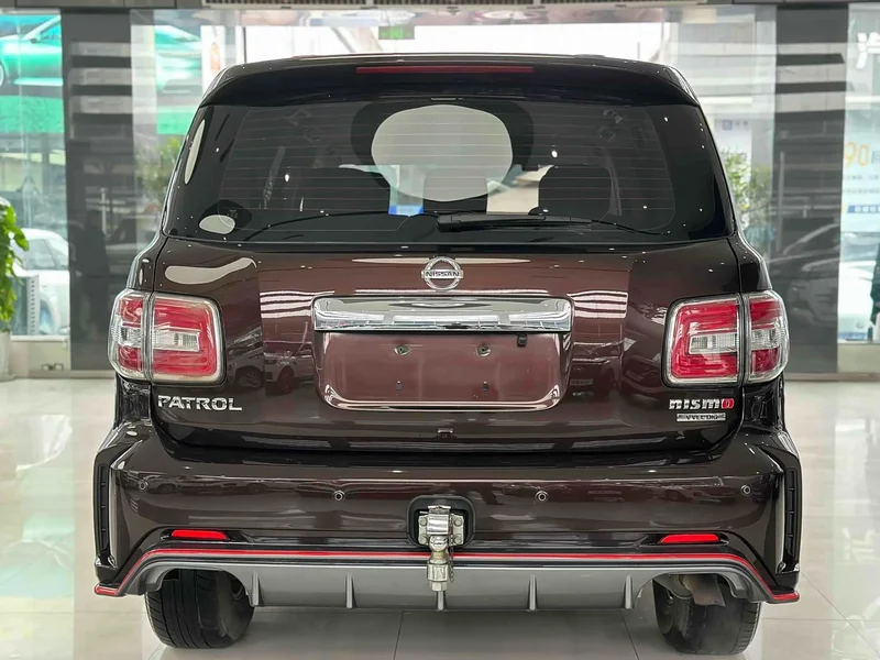 Nissan Patrol — фото 13