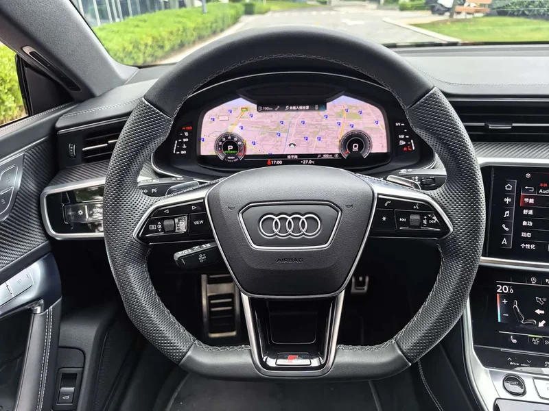 Audi A7 — фото 28