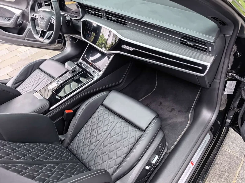 Audi A7 — фото 43