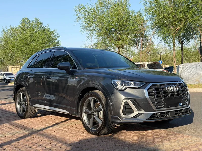 Audi Q3 — фото 3