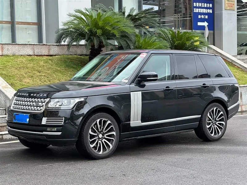 Land Rover Range Rover — фото 1