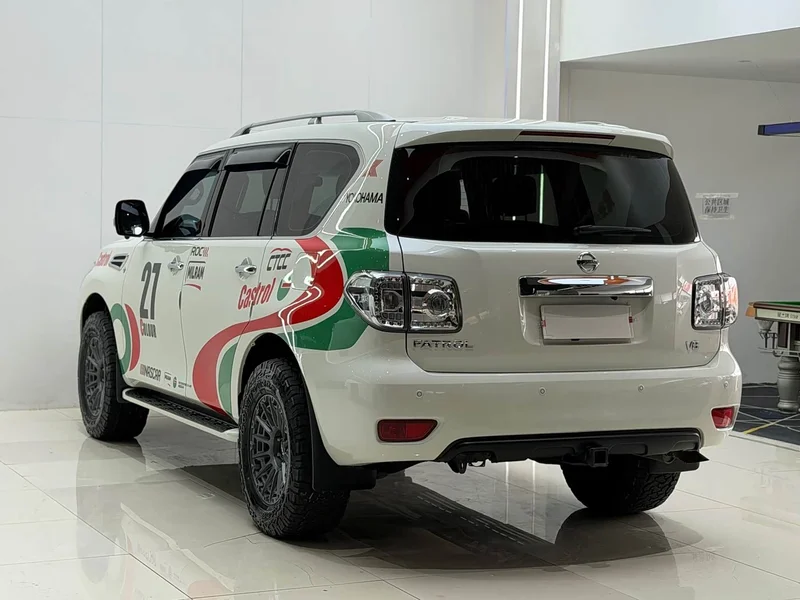 Nissan Patrol — фото 16