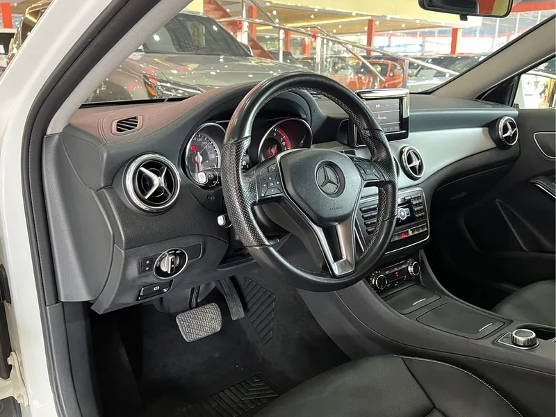 Mercedes-Benz GLA — фото 7