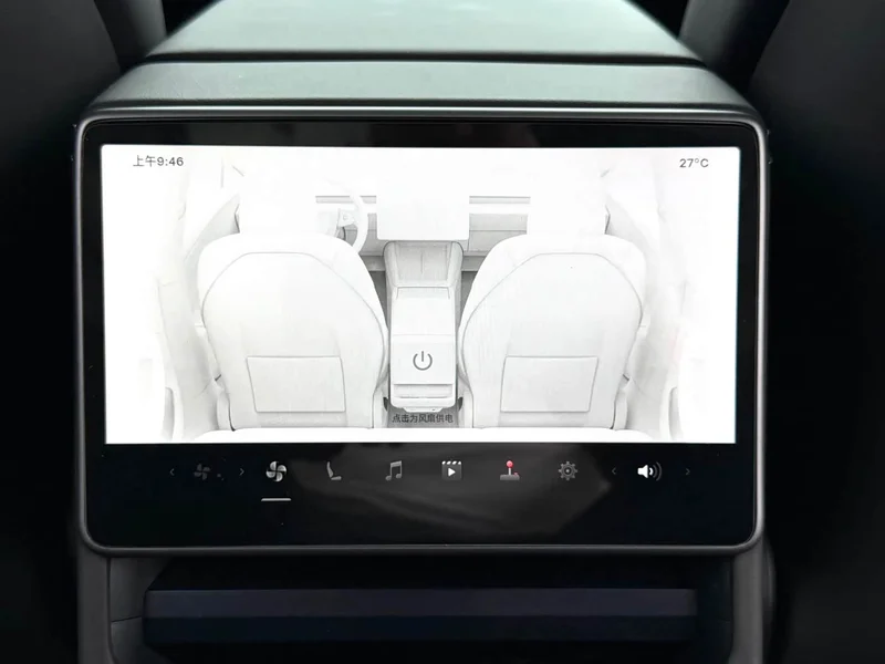 Tesla Model 3 — фото 19