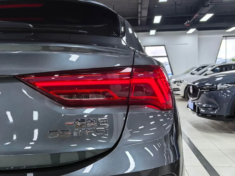 Audi Q3 Sportback — фото 5