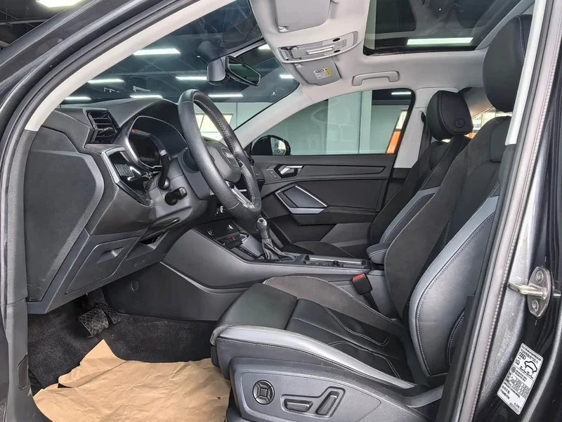 Audi Q3 Sportback — фото 8