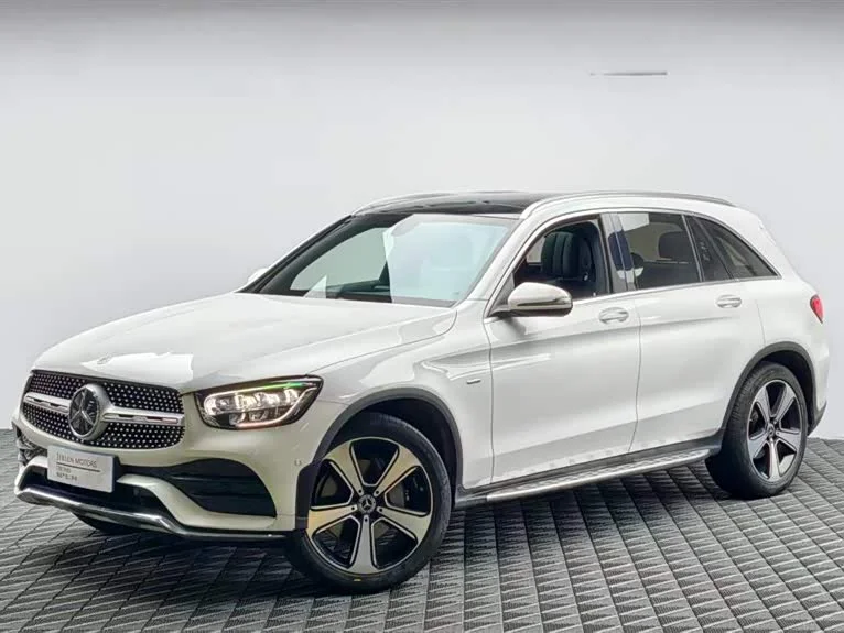Mercedes-Benz GLC — фото 1