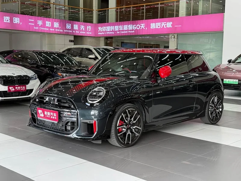 MINI JCW — фото 1