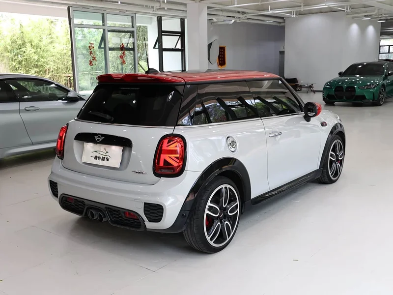 MINI JCW — фото 4