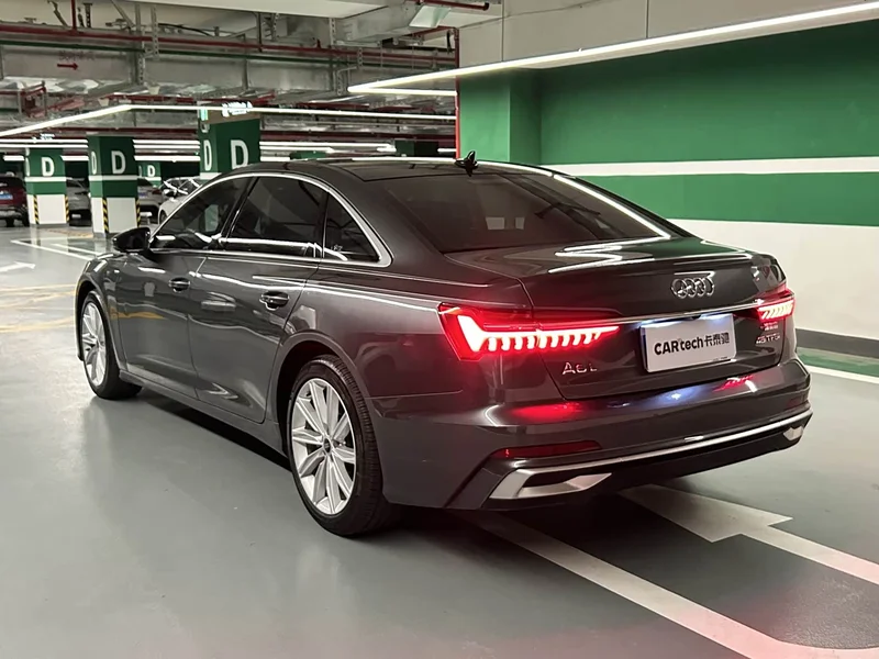 Audi A6L — фото 5