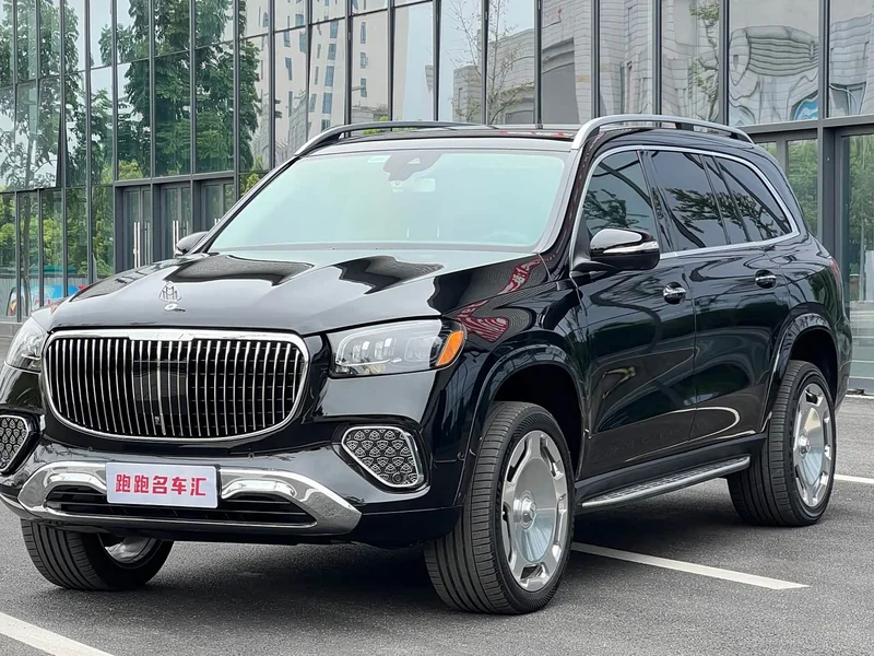 Mercedes-Benz GLS — фото 1