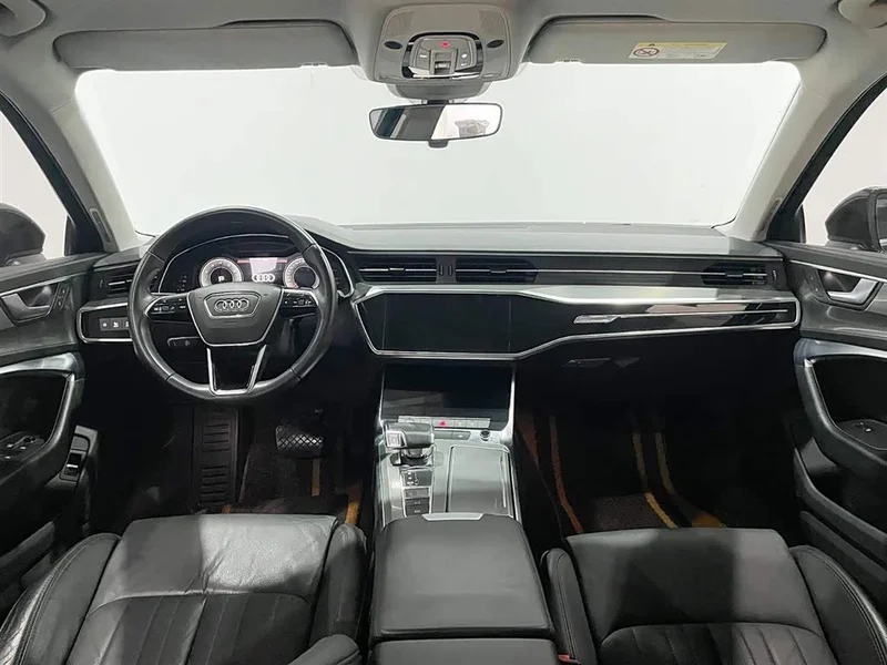 Audi A6L — фото 11