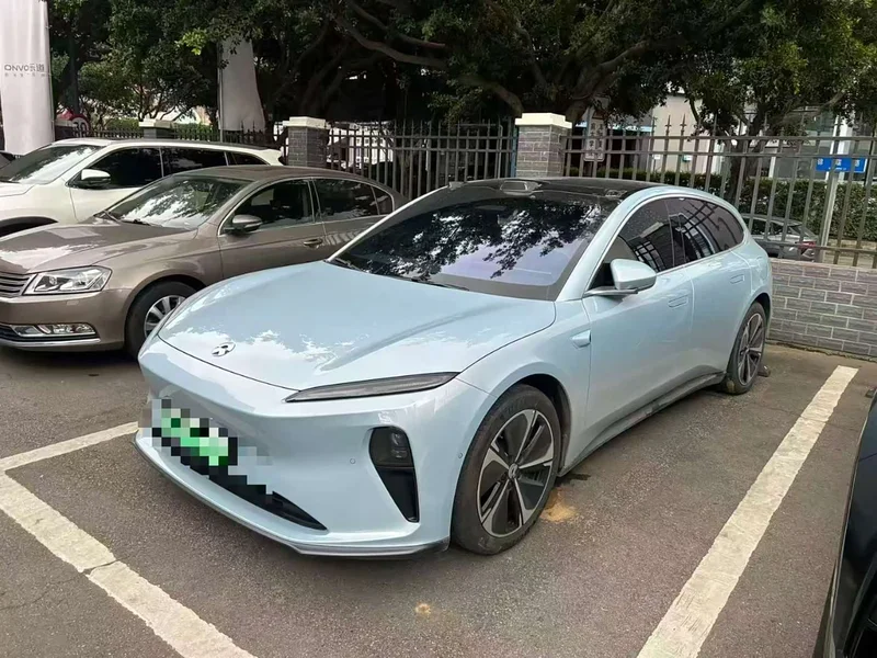 NIO ET5T