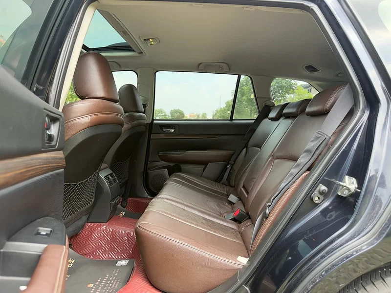 Subaru Outback — фото 20