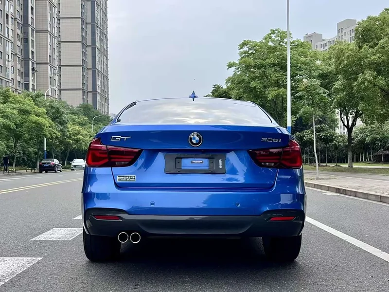BMW 3 Series GT — фото 3