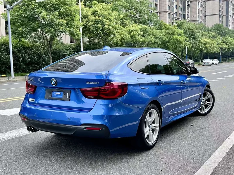 BMW 3 Series GT — фото 5