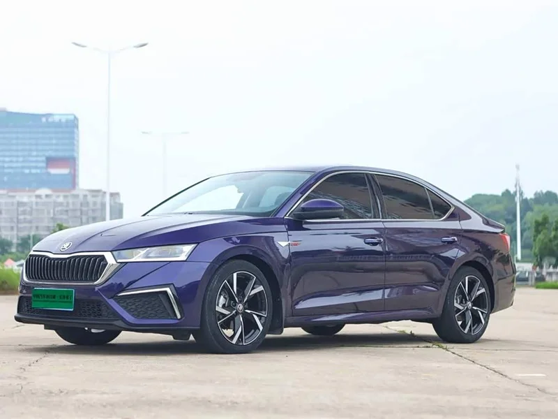 Volkswagen Octavia — фото 1