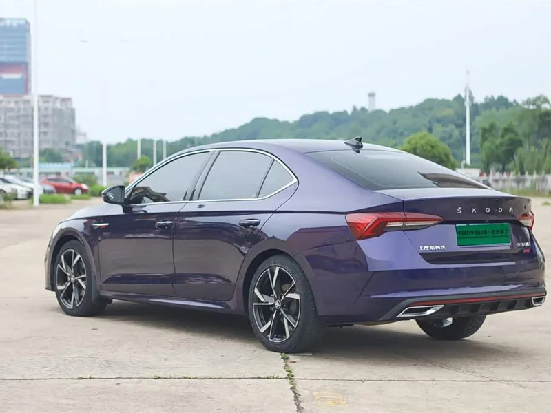 Volkswagen Octavia — фото 18
