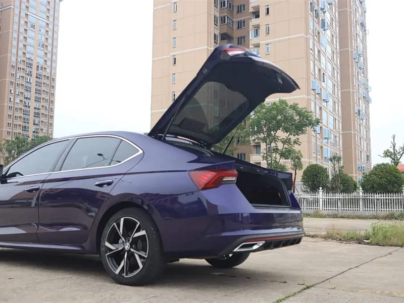 Volkswagen Octavia — фото 7