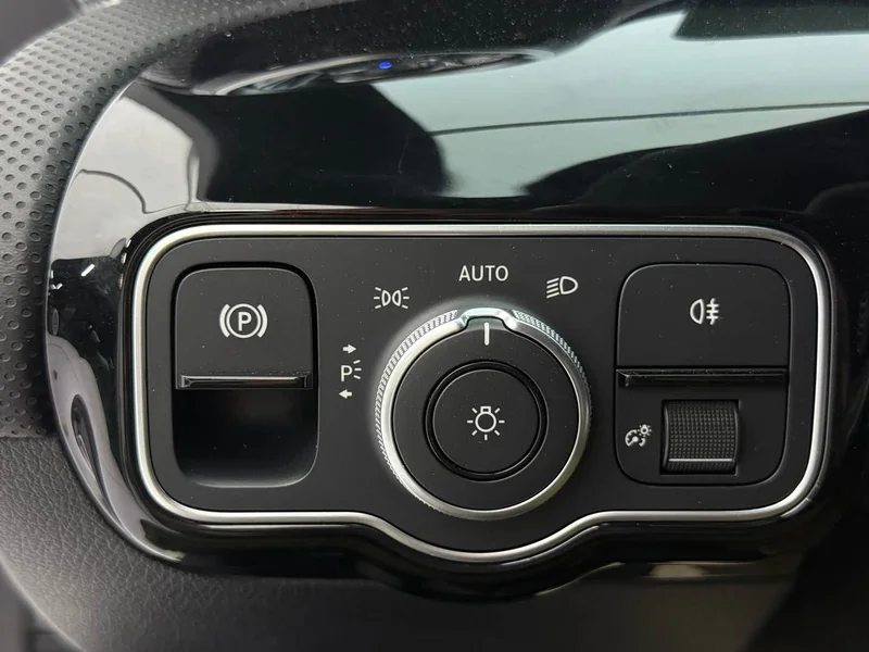 Mercedes-Benz A-Class — фото 15